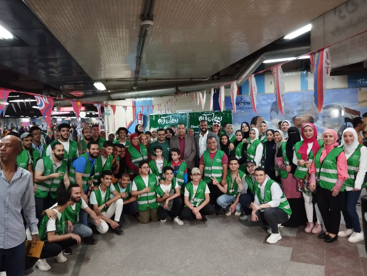 مترو الأنفاق ينتهى من توزيع 100 ألف وجبة خفيفة لإفطار الصائمين بالمحطات 5