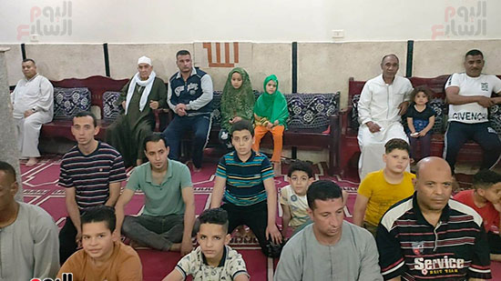 تكبيرات-عيد-الفطر-المبارك-بمساجد-سوهاج-(7)