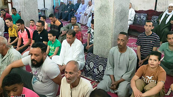 تكبيرات-عيد-الفطر-المبارك-بمساجد-سوهاج-(17)