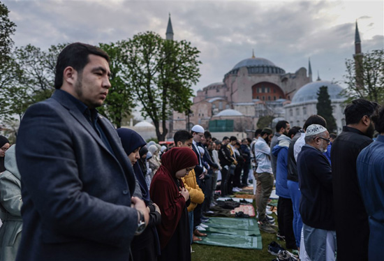 صلاة العيد فى تركيا (6)