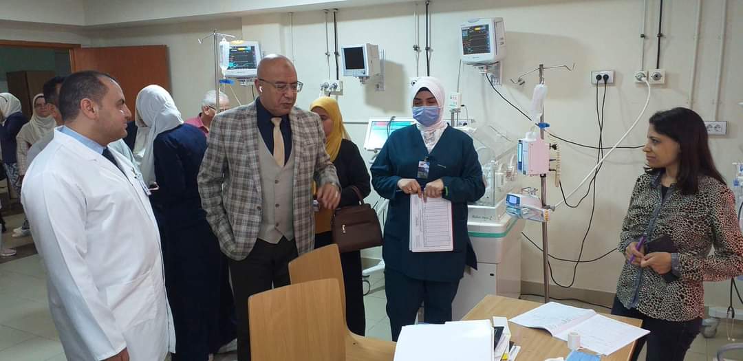 دكتور محمد يوسف يزور المستشفى التخصصي