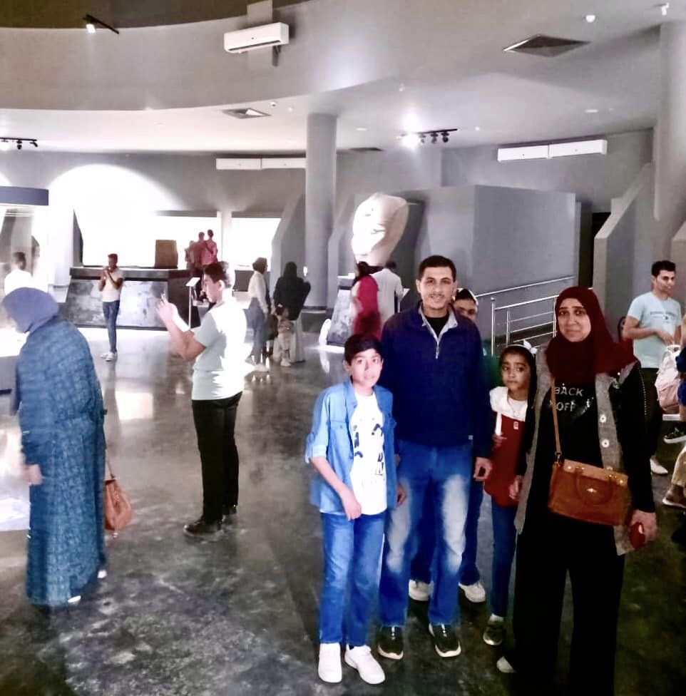 احدى الاسر تزور متحف كفر الشيخ