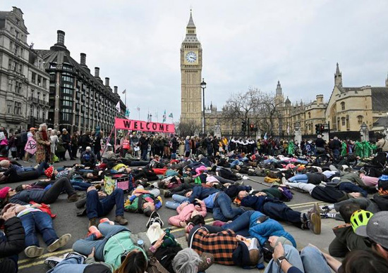 نشطاء المناخ فى لندن (7)