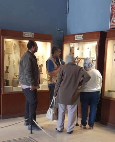 اقبال المواطنين على متحف آثار الإسماعيلية (2)