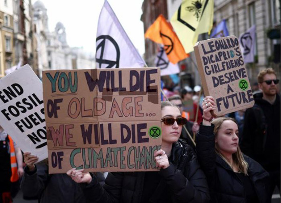 نشطاء المناخ فى لندن (12)