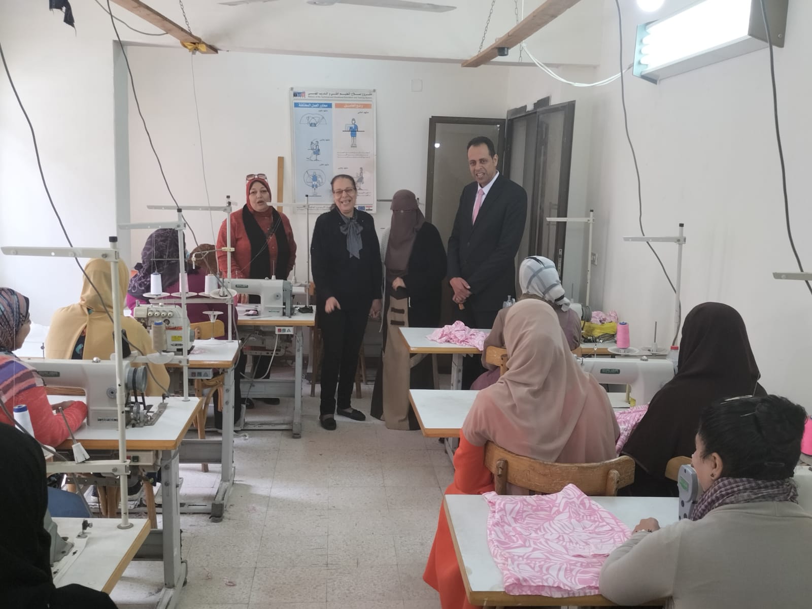 ختام تدريب 43 سيدة معيلة لتمكينهم من فرص عمل بالأسكندرية (3)
