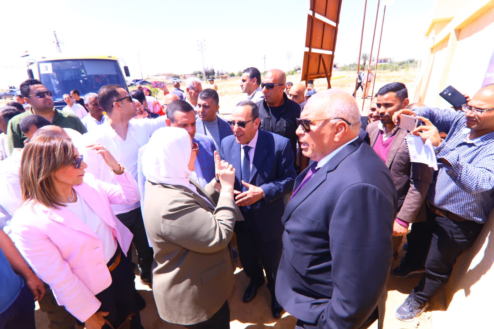 وزيرة التضامن تفتتح مشروع محطة تحلية قبر عمير بمركز الشيخ زويد (8)