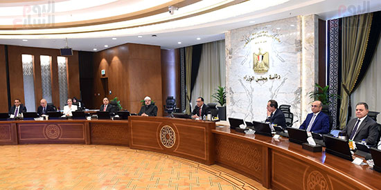 اجتماع مجلس الوزراء (13)