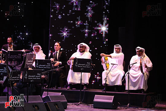 الأمسية الفنية لفرقة البحرين للموسيقى (14)