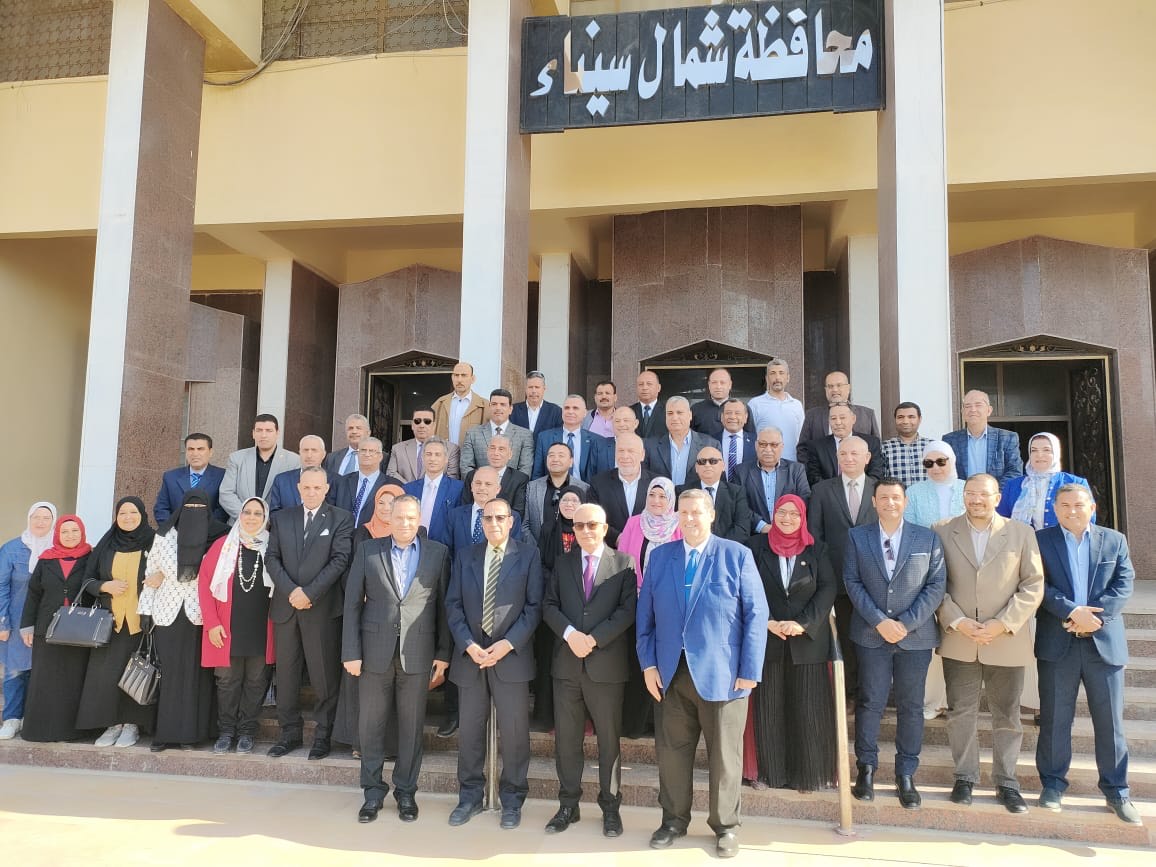 وزارة التربية والتعليم تستعرض جهودها فى التوسع وإنشاء المدارس بشمال سيناء  (1)