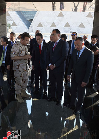 رئيس الوزراء يستقبل نظيره اليابانى بالمتحف المصرى الكبير  (11)