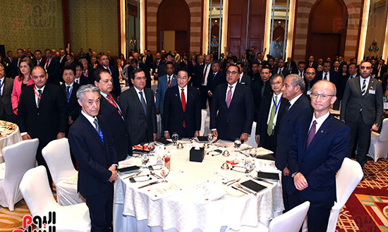 رئيسا الوزراء المصري والياباني يترأسان مُنتدى رجال الأعمال بالبلدين  (7)