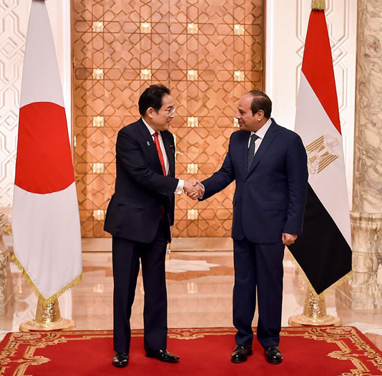 الرئيس-السيسى-ورئيس-وزراء-اليابان--(7)