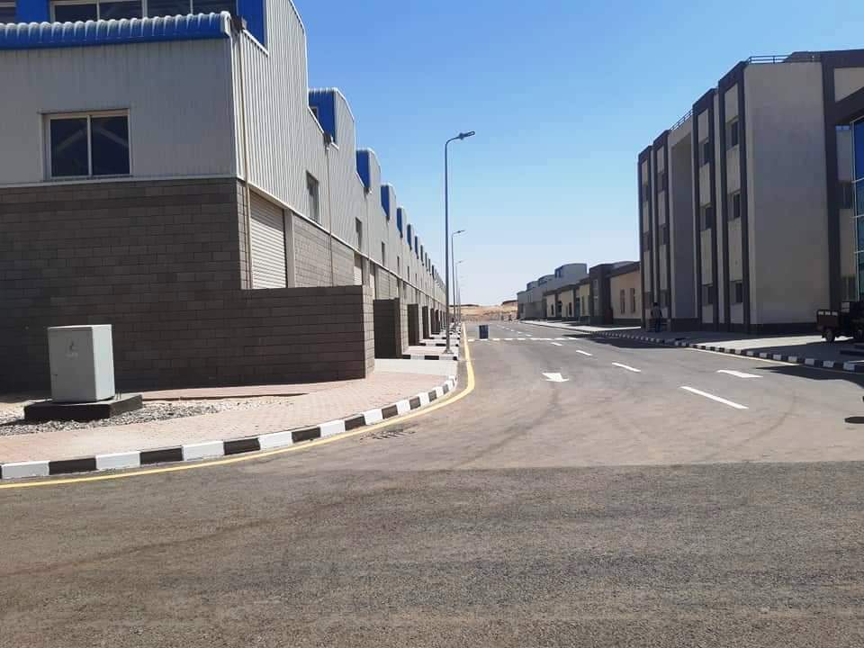 الجنينة والشباك الجنينة والشباك