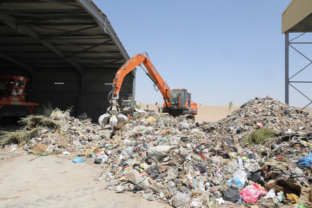 مصنع تدوير القمامة بدار السلام (5)