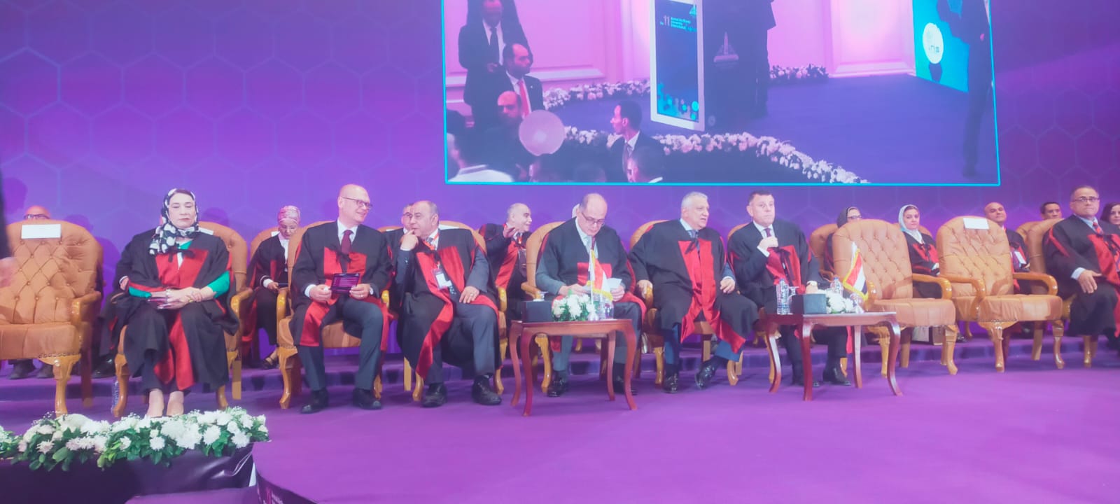 رئيس جامعة عين شمس يفتتح المؤتمر الدولى السنوى الـ11 للجامعة (3)