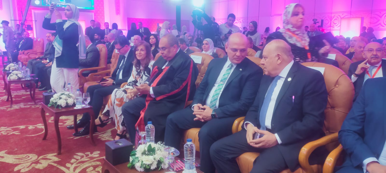 رئيس جامعة عين شمس يفتتح المؤتمر الدولى السنوى الـ11 للجامعة (2)