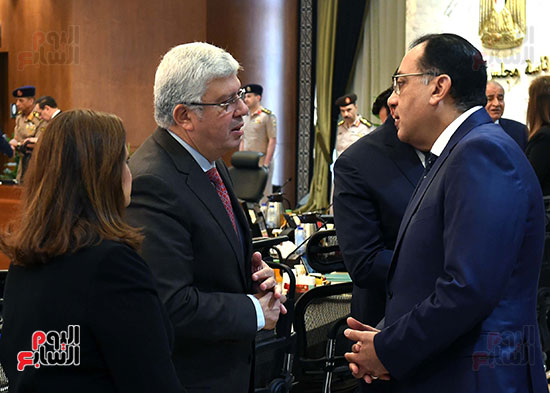 اجتماع مجلس الوزراء (8)