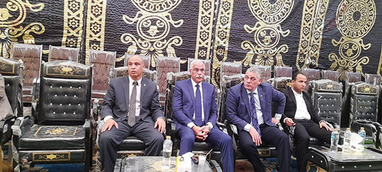 جمال علام يؤدي واجب العزاء (5)