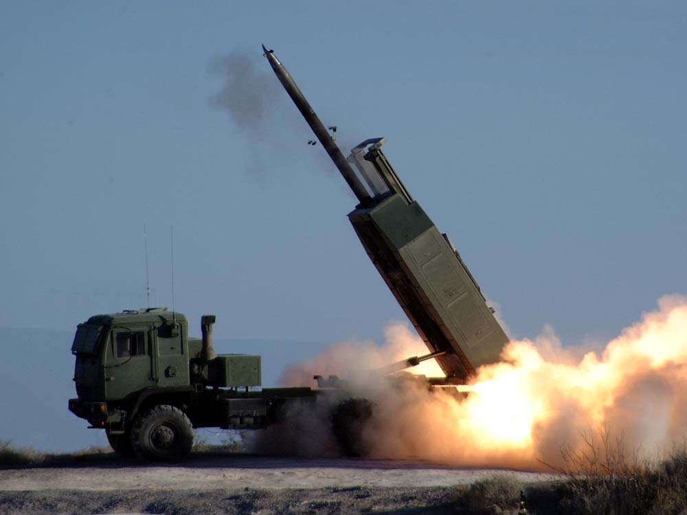 راجمات HIMARS بعيدة المدى راجمات HIMARS بعيدة المدى