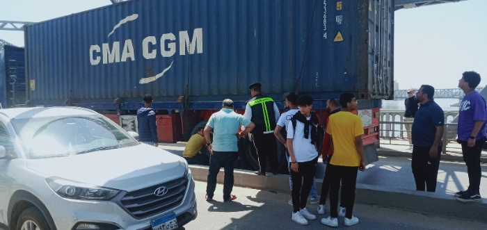 السيارة على كوبرى كفر الجزار فى بنها