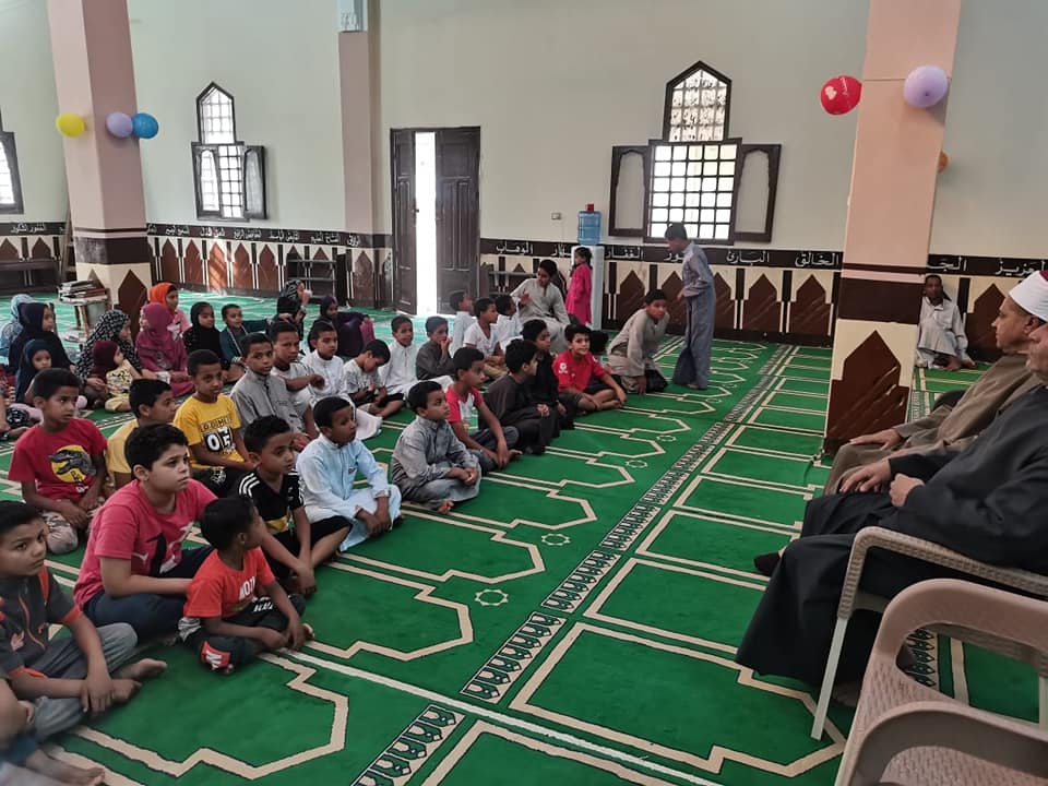 متابعة البرنامج الصيفي للطفل بالمساجد