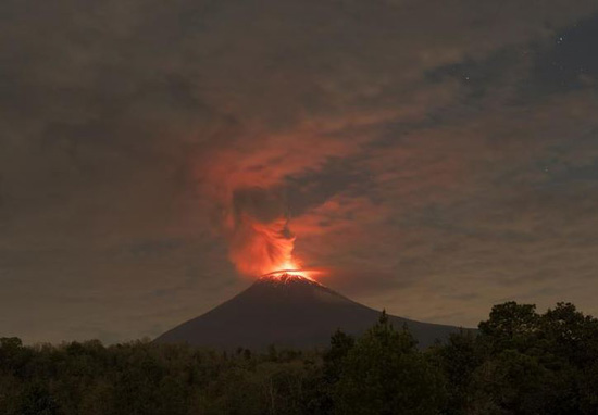 ثار بركان بوبوكاتيبيتل في المكسيك (3)