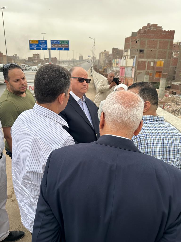 محافظ القاهرة يتفقد مشاريع التطوير بأحياء البساتين والخليفة (3)