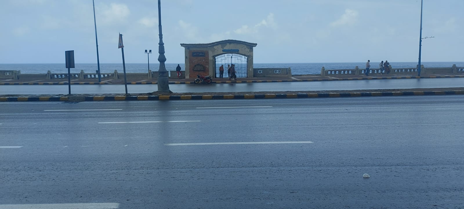 هطول أمطار خفيفة على مناطقة متفرقة بالإسكندرية  (2)