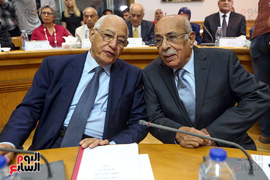 اجتماع المجلس الأعلى للثقافة للتصويت على جوائز الدولة 2023 (19)