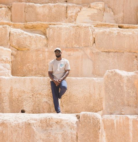 أسطورة كرة السلة دوين ويد يزور عددا من معالم مصر السياحية (1)