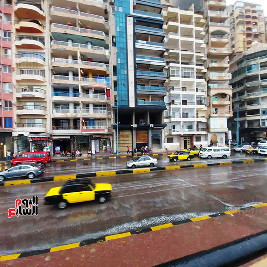 أمطار غزيرة بالإسكندرية مع نشاط فى حركة الرياح (13)