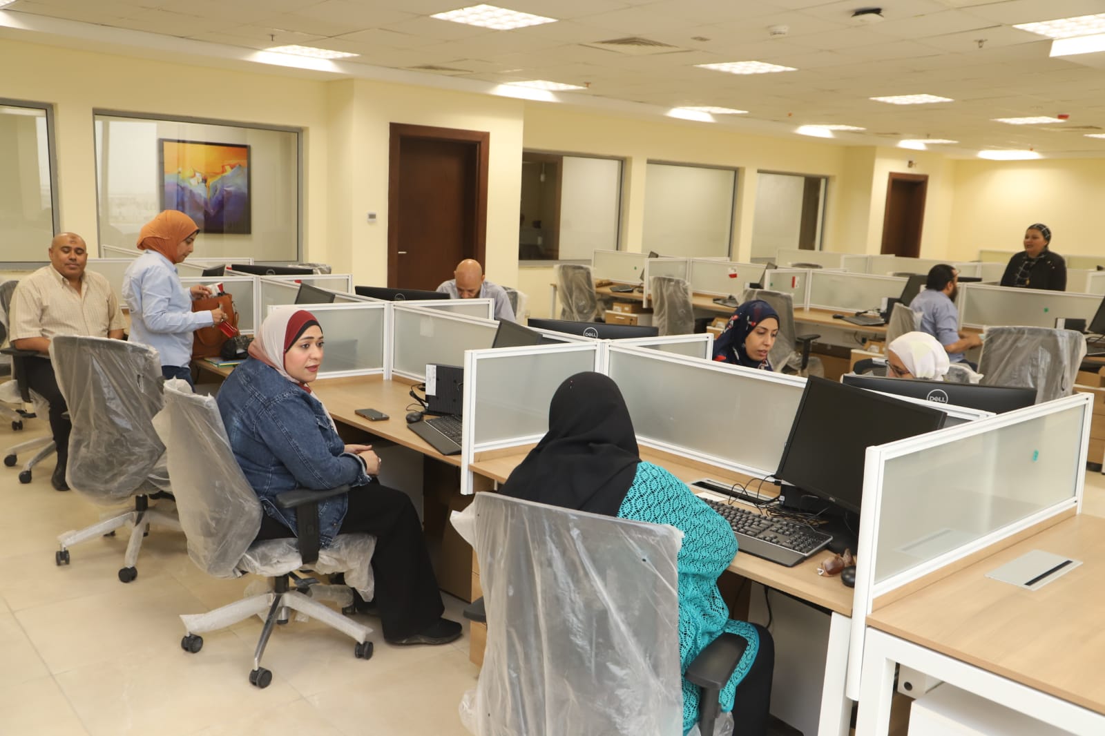 وزارة العمل تعلن إنتقال كامل أعمالها للعاصمة الإدارية (3)