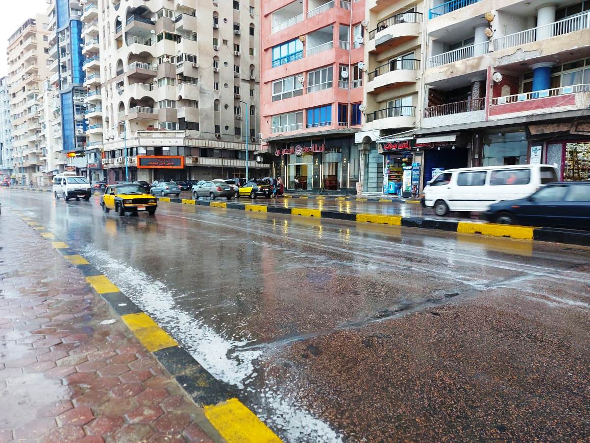هطول أمطار غزيرة شرق الإسكندرية مع نشاط فى حركة الرياح (6)