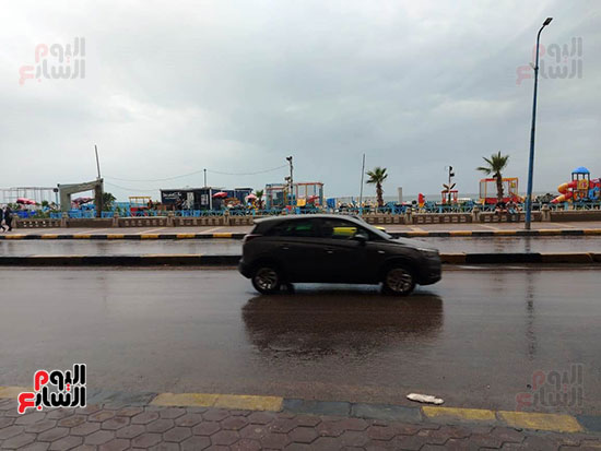 أمطار غزيرة بالإسكندرية مع نشاط فى حركة الرياح (4)