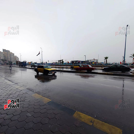 أمطار غزيرة بالإسكندرية مع نشاط فى حركة الرياح (17)