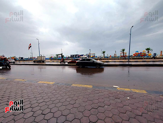 أمطار غزيرة بالإسكندرية مع نشاط فى حركة الرياح (7)