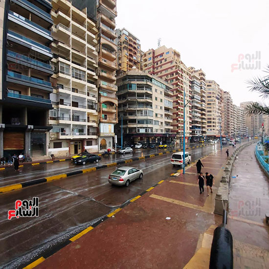 أمطار غزيرة بالإسكندرية مع نشاط فى حركة الرياح (12)