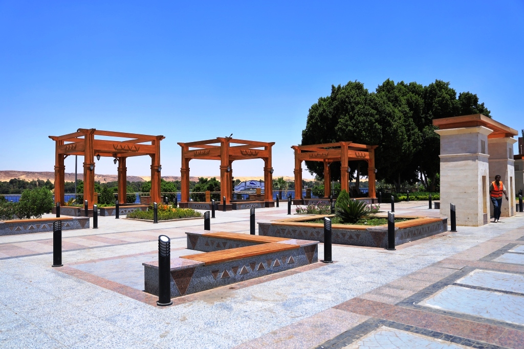 مشروع ممشى أهل مصر بأسوان (7)