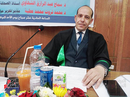  الدكتور محمد ثروت عضوا بلجنة مناقشة رسالة ماجستير بإعلام القاهرة (15)