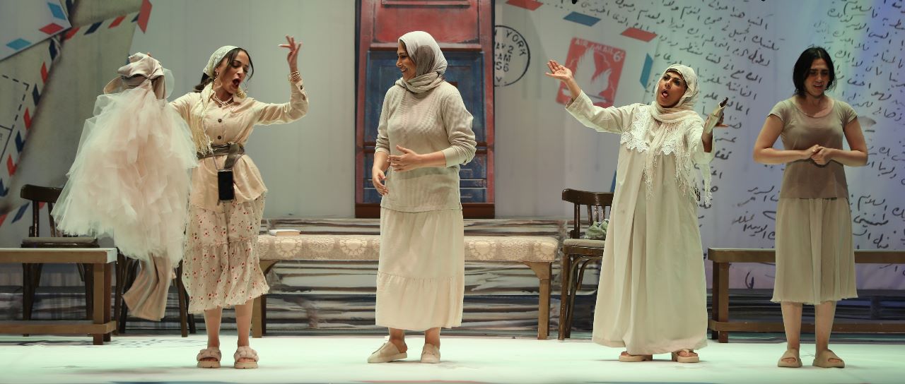 مشروع تخرج للمخرج خالد جلال وعرض مسرحي بعنوان بوسطة  (1)