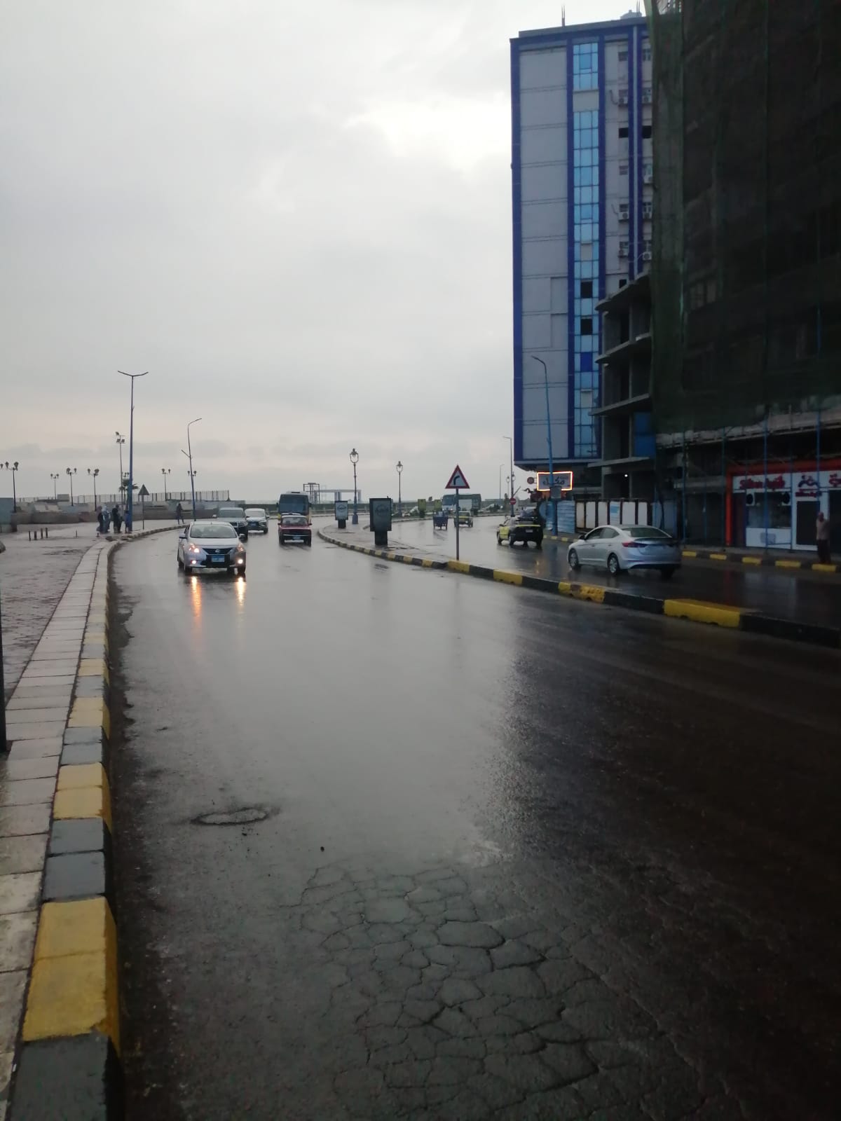 هطول أمطار رعدية بالإسكندرية (3)