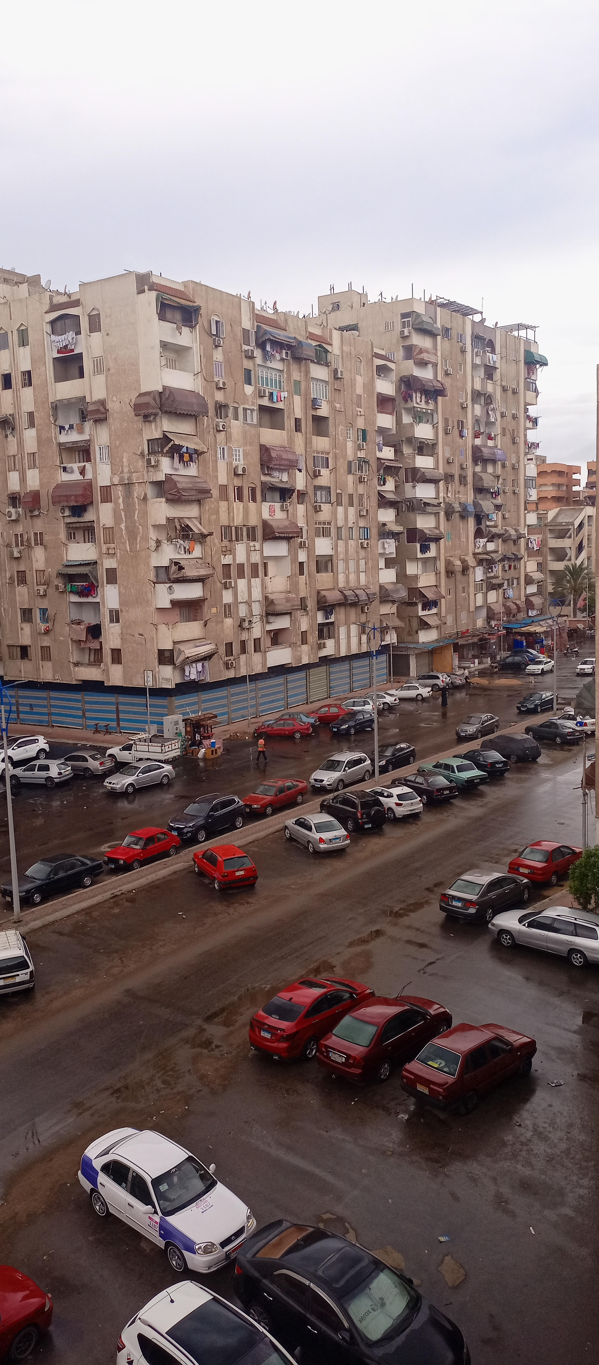 طقس بورسعيد الآن سقوط أمطار متوسطة (2)