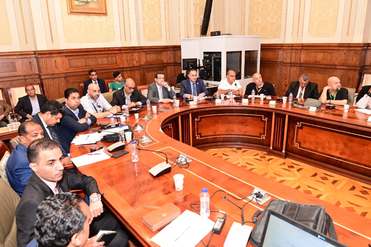  اجتماع لجنة الإدارة المحلية بمجلس النواب (1)