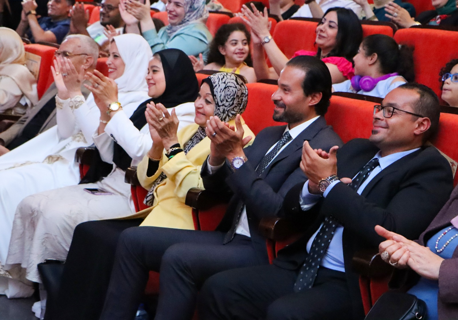 مسرح الحضارة المصرية يحتضن حفل تخرج طلاب مدرسة كونتيننتال بالاس (12)