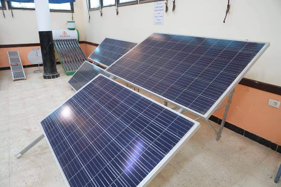 أقسام تعليم الطاقة الشمسية بالوادى الجديد  (4)