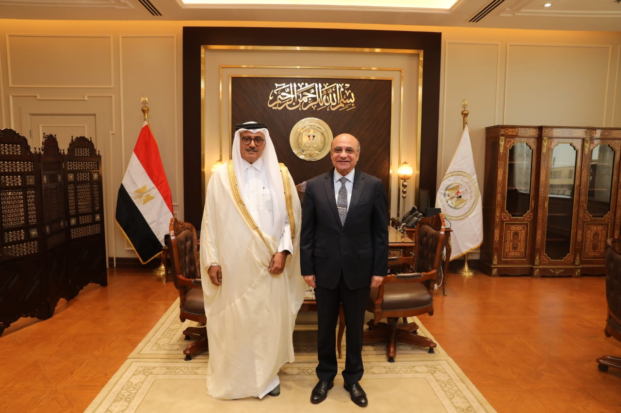 لقاء وزير العدل (3)