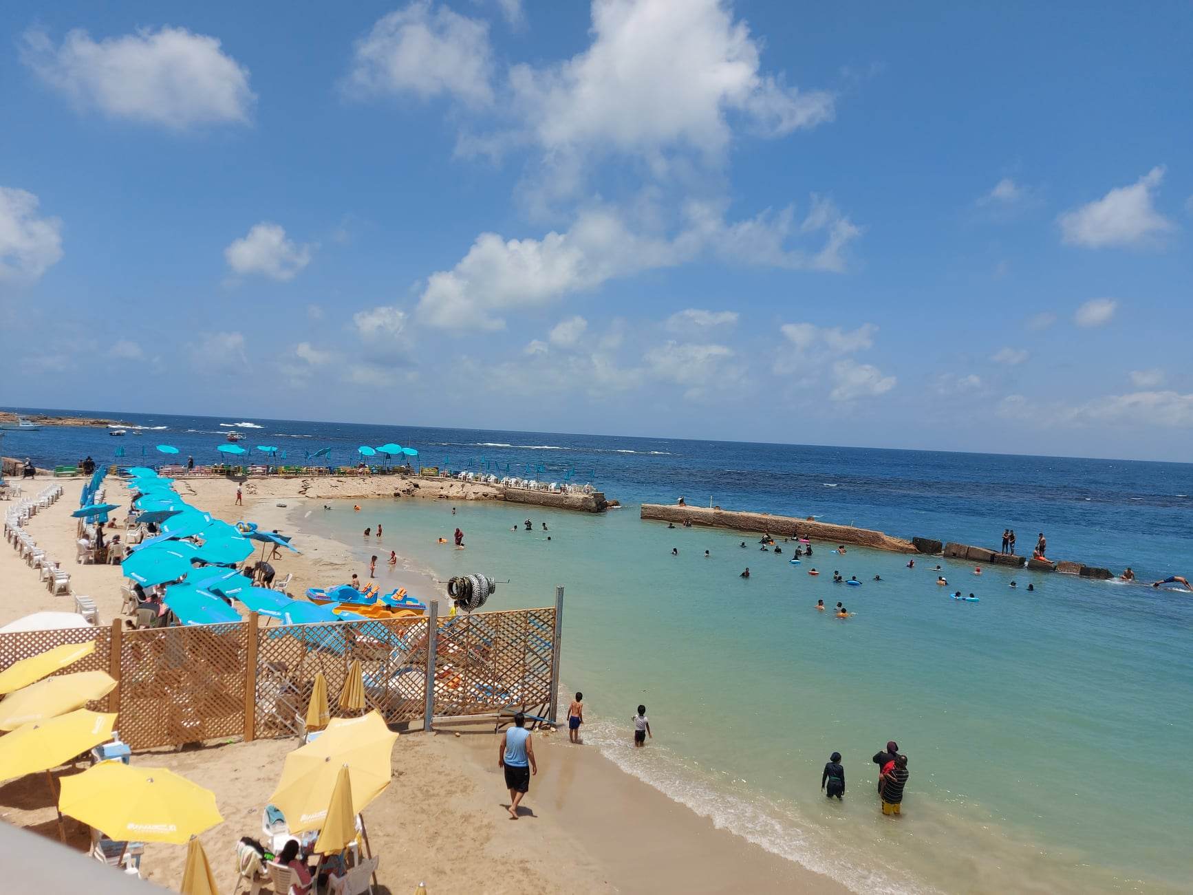 شواطئ الاسكندرية امنة مع تواجد منظومة الانقاذ (2)