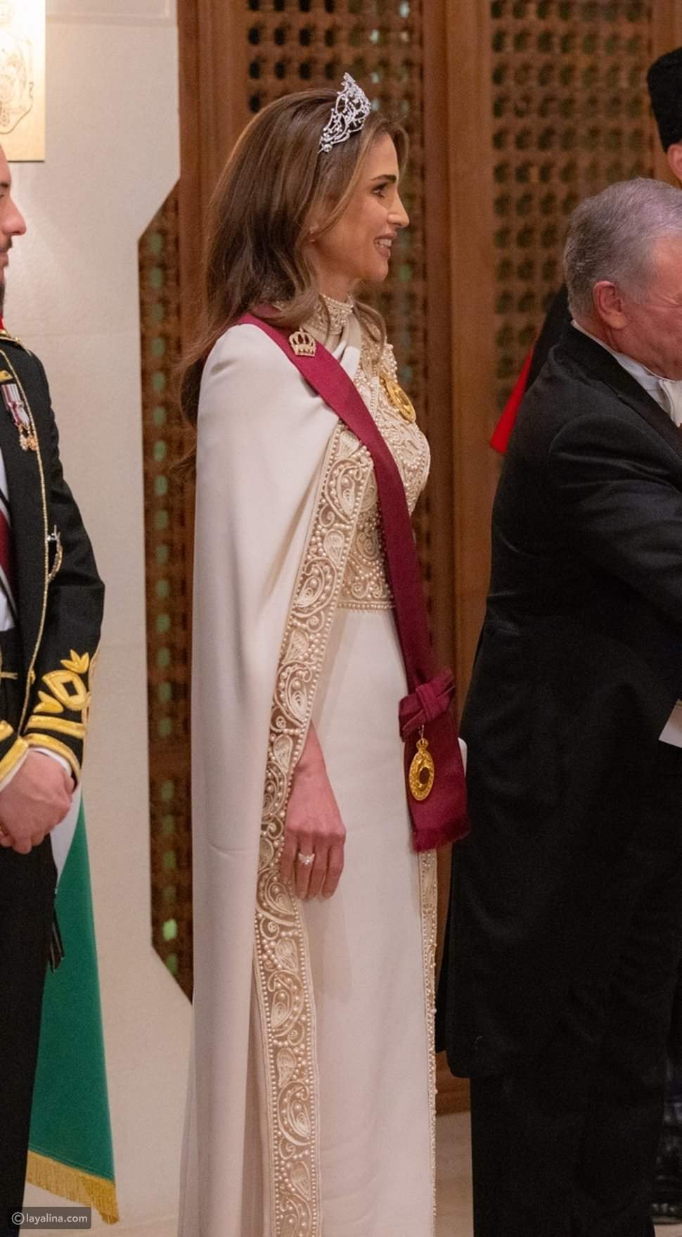 الإطلالة الثانية للملكة رانيا