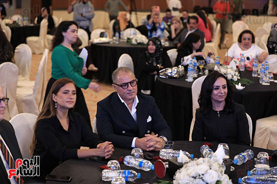 محمد السعدى نائب رئيس الشركة المتحدة للخدمات الإعلامية ورئيس مجلس إدارة شركة ميديا هب خلال الحفل 2